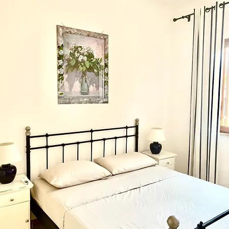 Polignano With Jacuzzi, Garden & Parking * 폴리나노 아마레