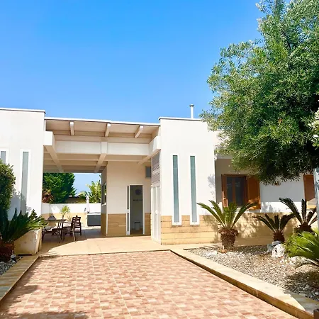 فيلة Polignano With Jacuzzi, Garden & Parking بولينيانو آ ماري