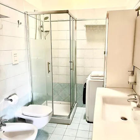 Polignano With Jacuzzi, Garden & Parking * פולינאנו א מארה